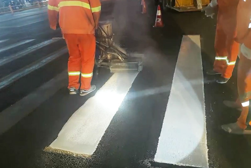 道路反光漆